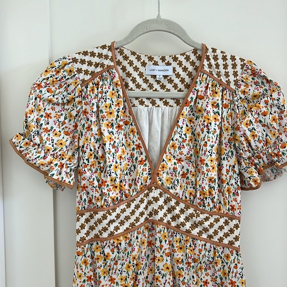 Lost Wander - Picture 3 of 9